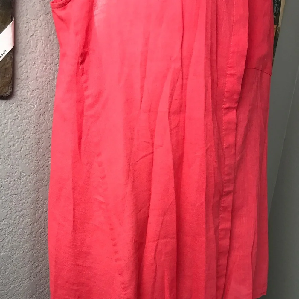Chaus New York button front sleeveless top - Picture 4 of 5